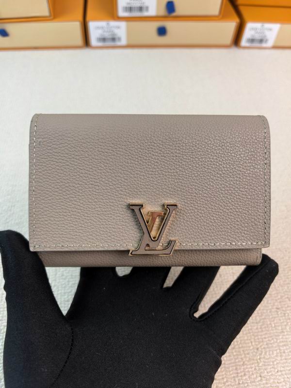 Louis Vuitton Wallet ID:20260806-228